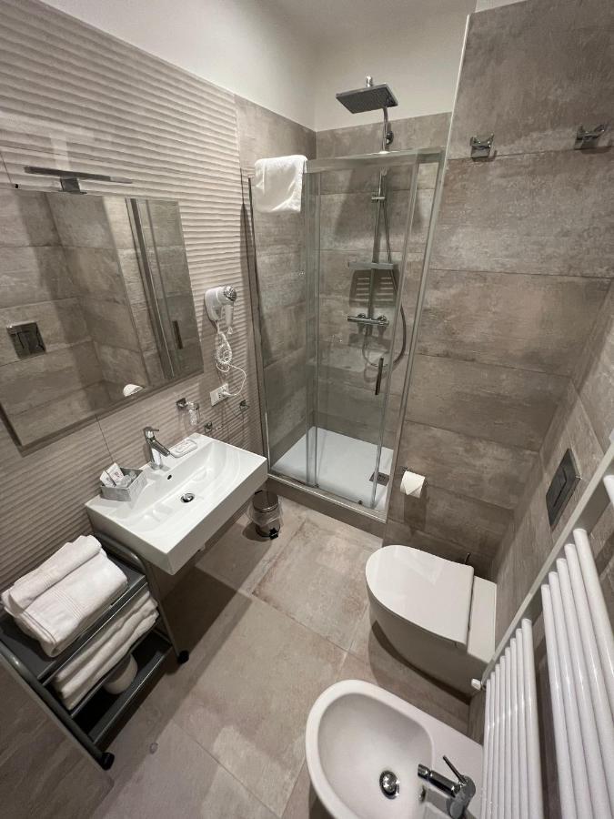 Maqueda Suites Палермо Экстерьер фото